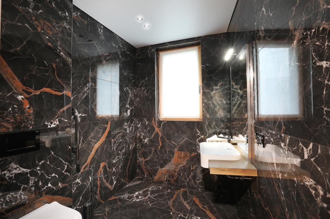 Bed and Breakfast Chalet Blanc Cervinia Брей-Червінія Екстер'єр фото